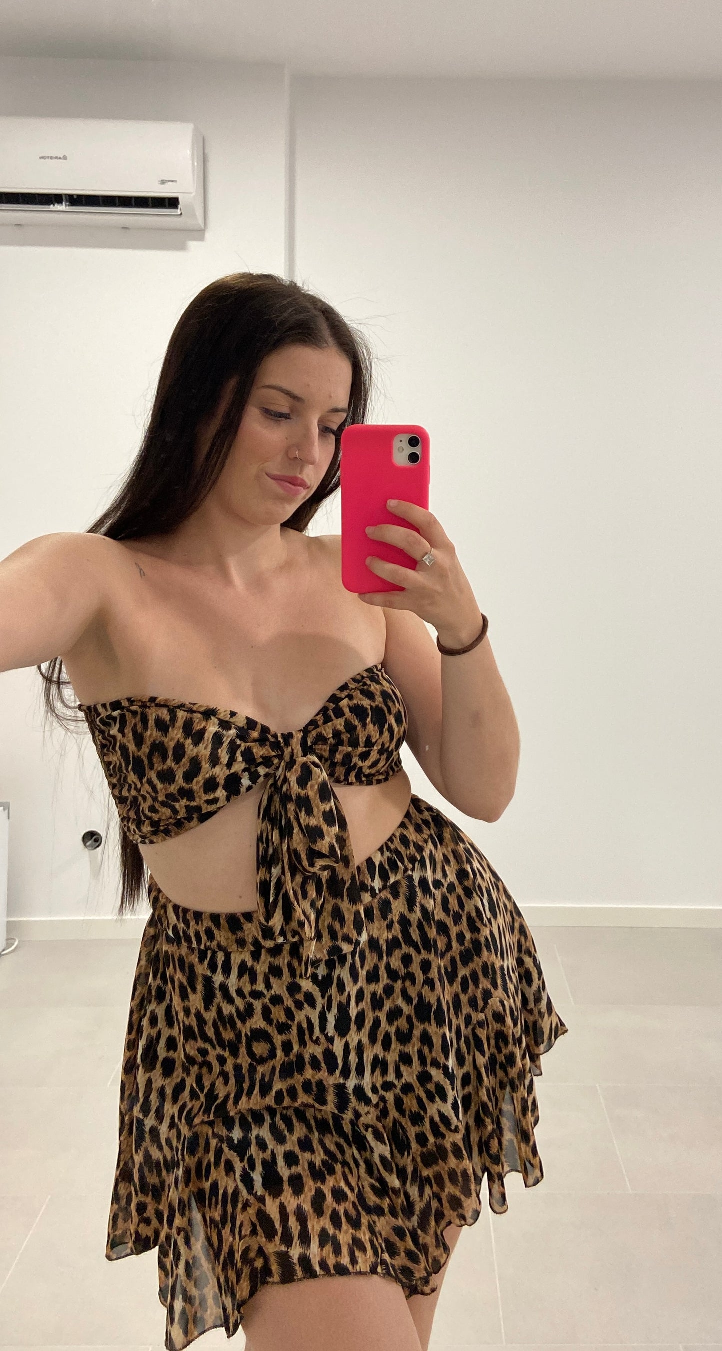 CONJUNTO LEO