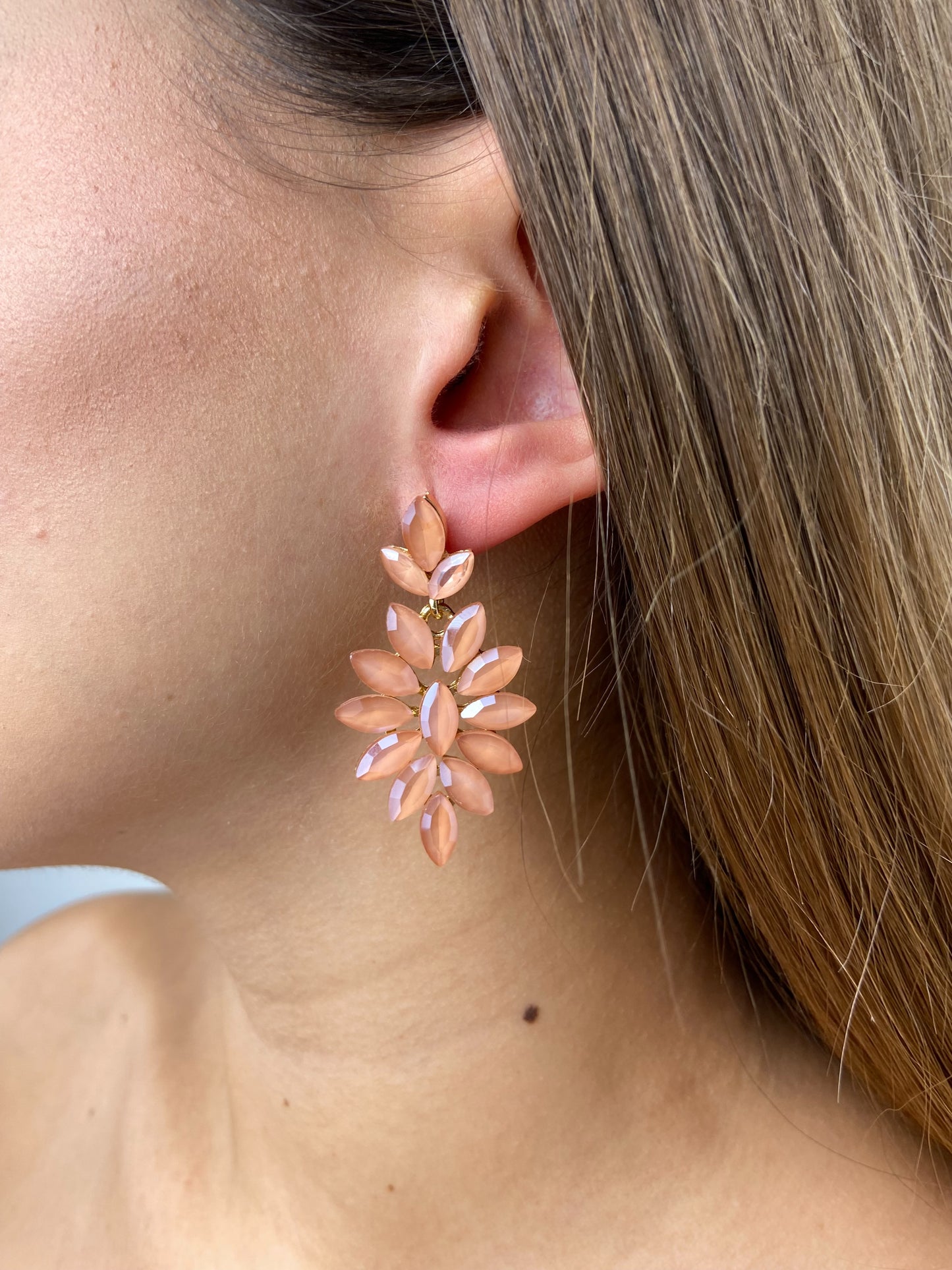 PENDIENTES HOJAS CORAL