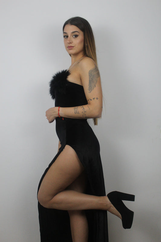 VESTIDO TERCIOPELO CON PLUMAS